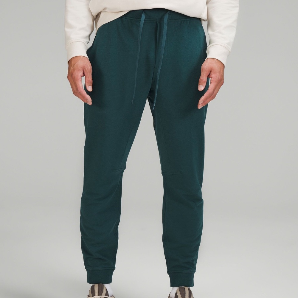 Lululemon City Sweat Joggers *Shorter* (L, Green Jasper)